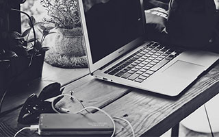 【爆料】秀人网突发：神秘人在傍晚时刻被曝曾参与猛料，情不自禁席卷全网